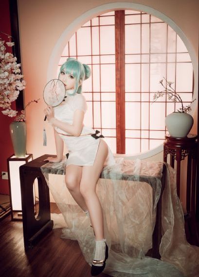欧美辣妹个人写真风格_BD在线观看高清